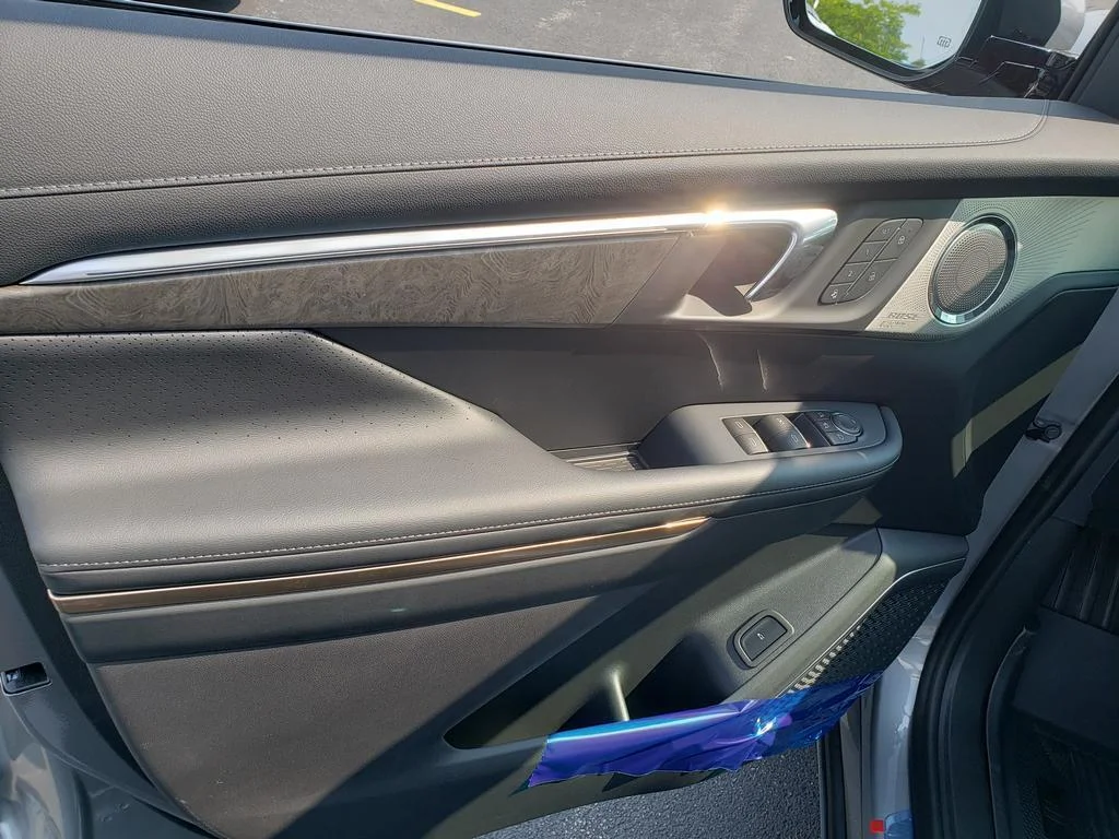 New 2026 Moonstone Gray Metallic Buick Avenir image 11