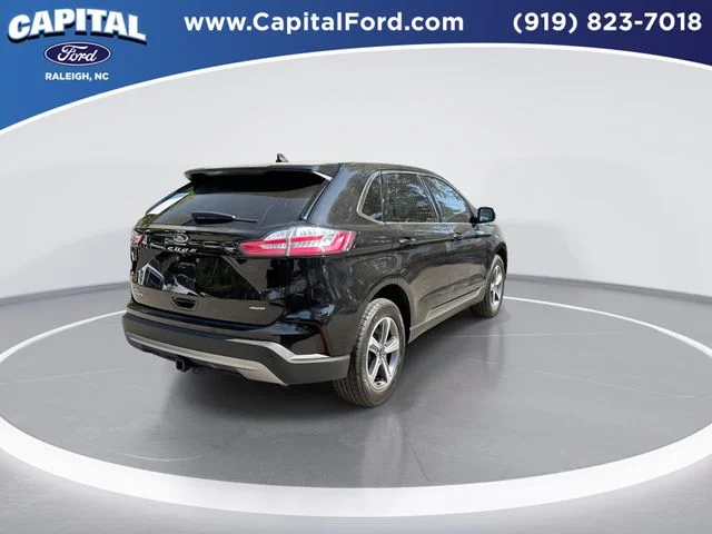 Used 2024 Black Ford SEL image 8