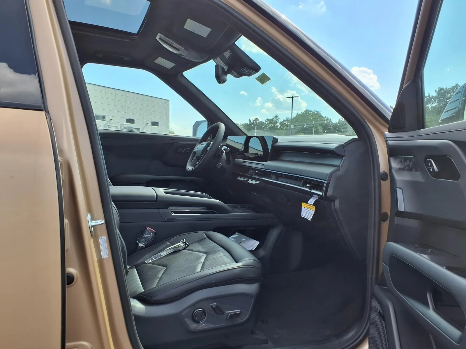 New 2027 Terrain Brown Matte Kia X-Pro SX Prestige image 14