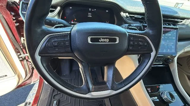 Used 2021 Red Jeep Limited 4x4 image 16