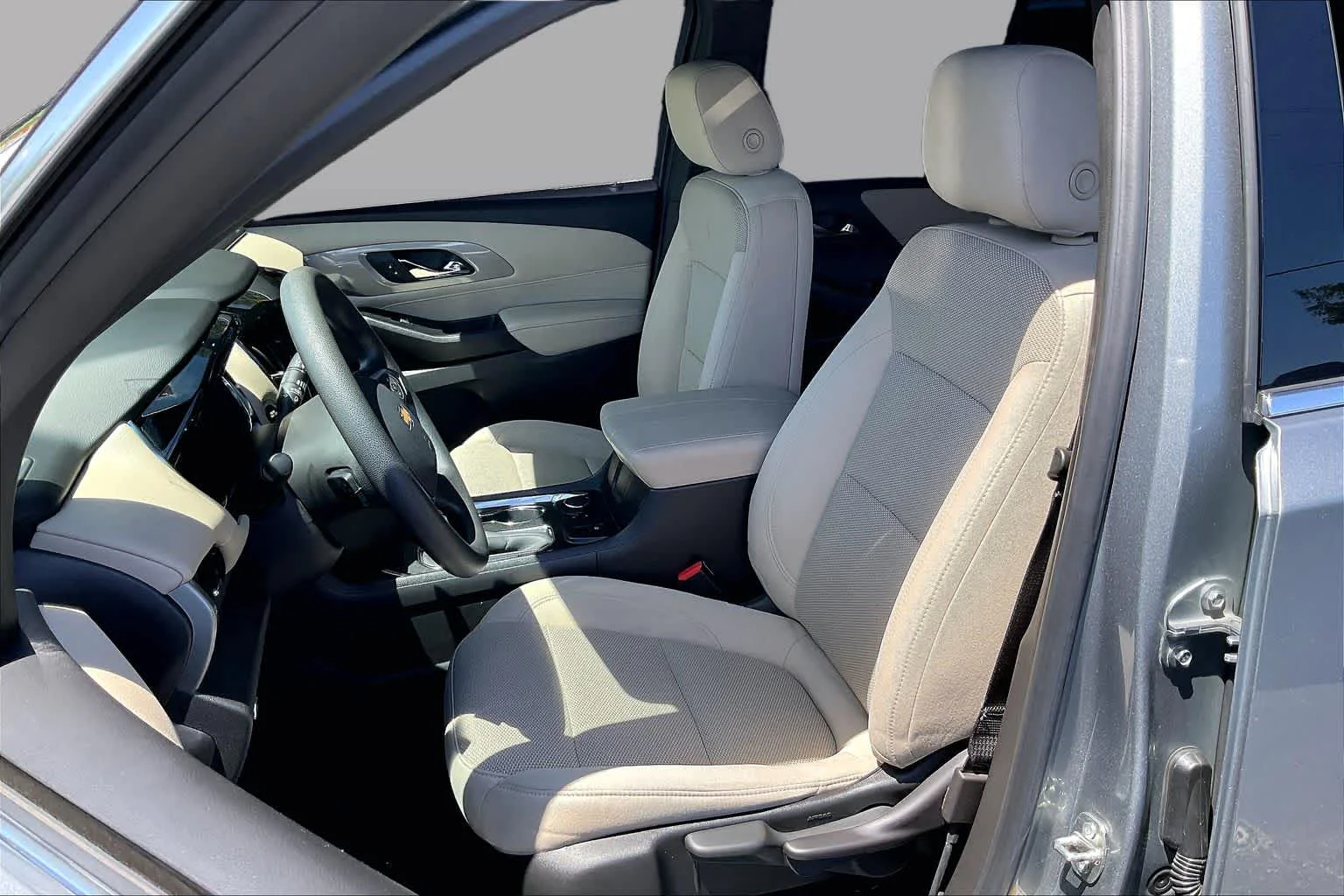 Used 2023 Sterling Gray Metallic Chevrolet LS image 25