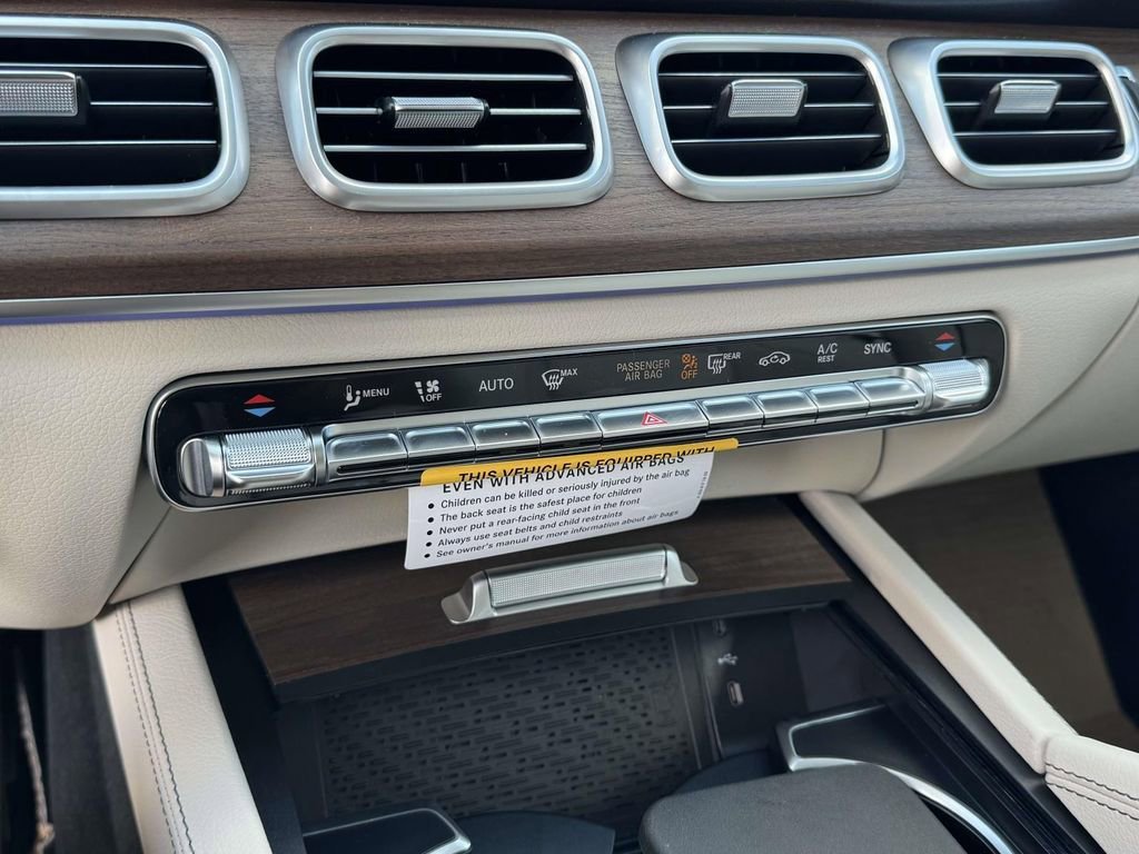 New 2026 Polar White Mercedes-Benz GLE 450 image 28