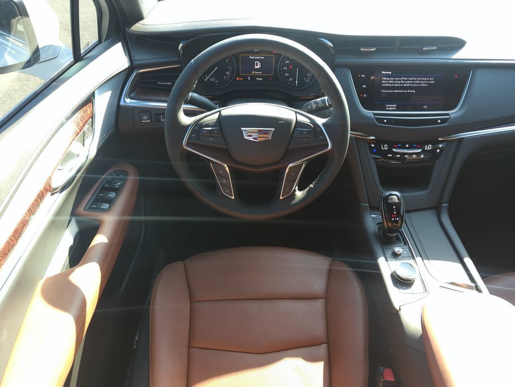 New 2026 Crystal White Tricoat Cadillac Premium Luxury image 14