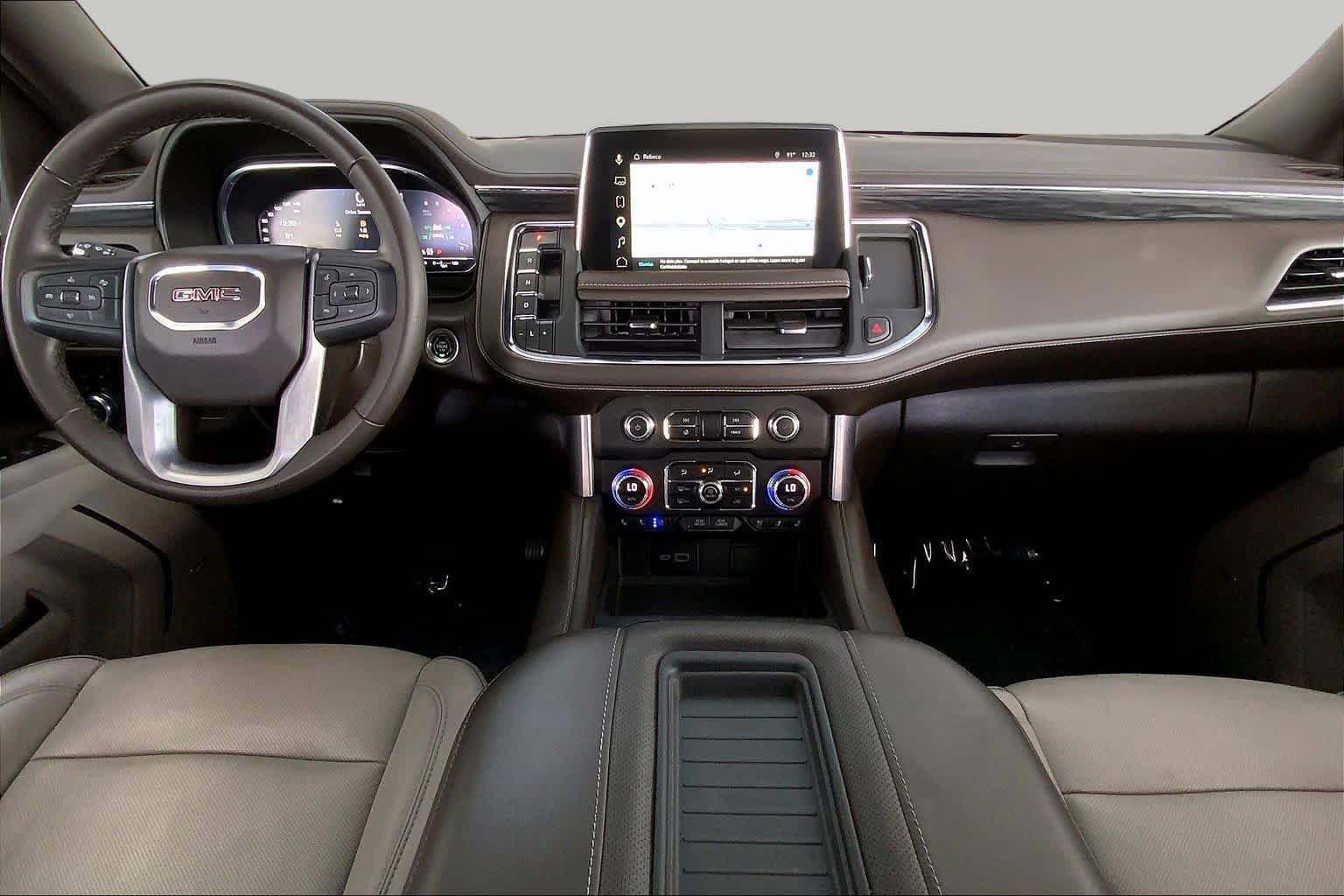 Used 2023 WHITE FROST TRICOAT GMC SLT image 16