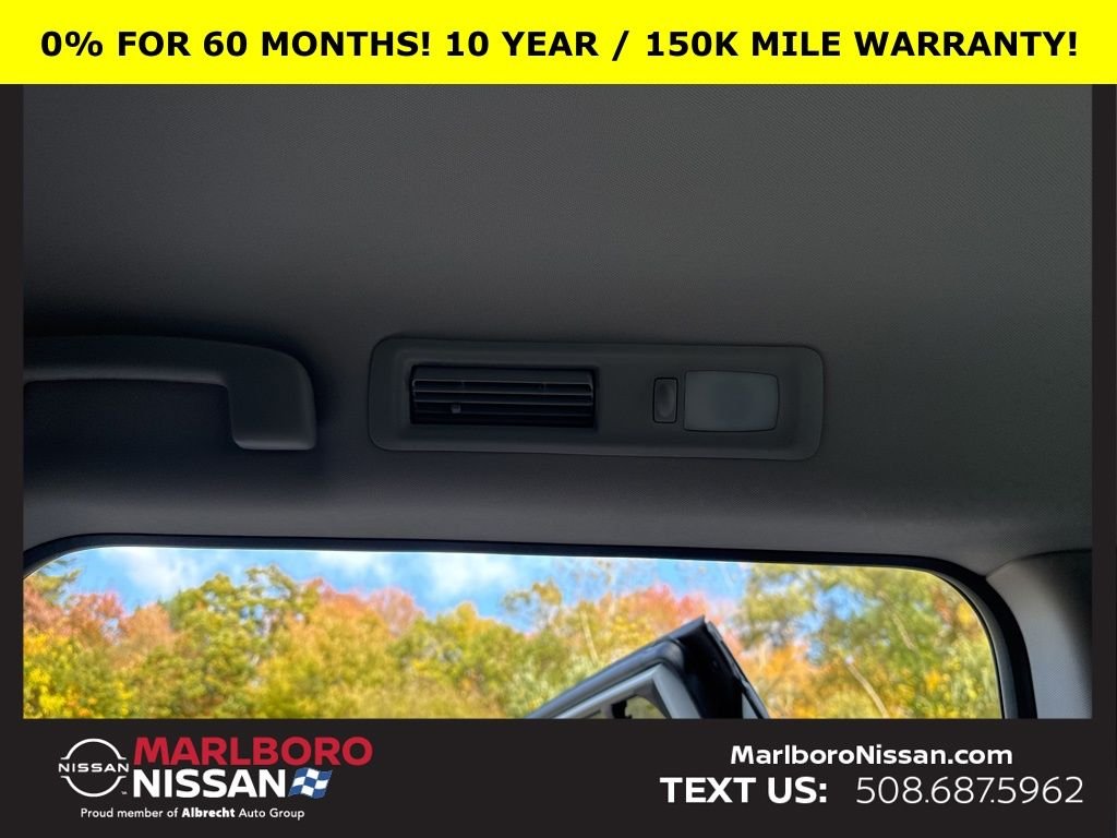 2025 Nissan Pathfinder SL - Photo 28