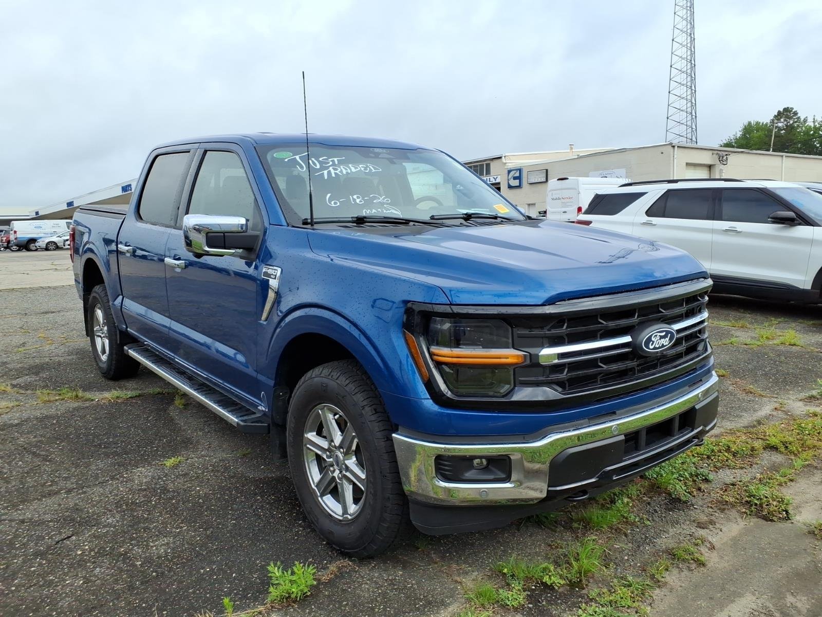 Used 2024 Atlas Blue Metallic Ford XLT image 3
