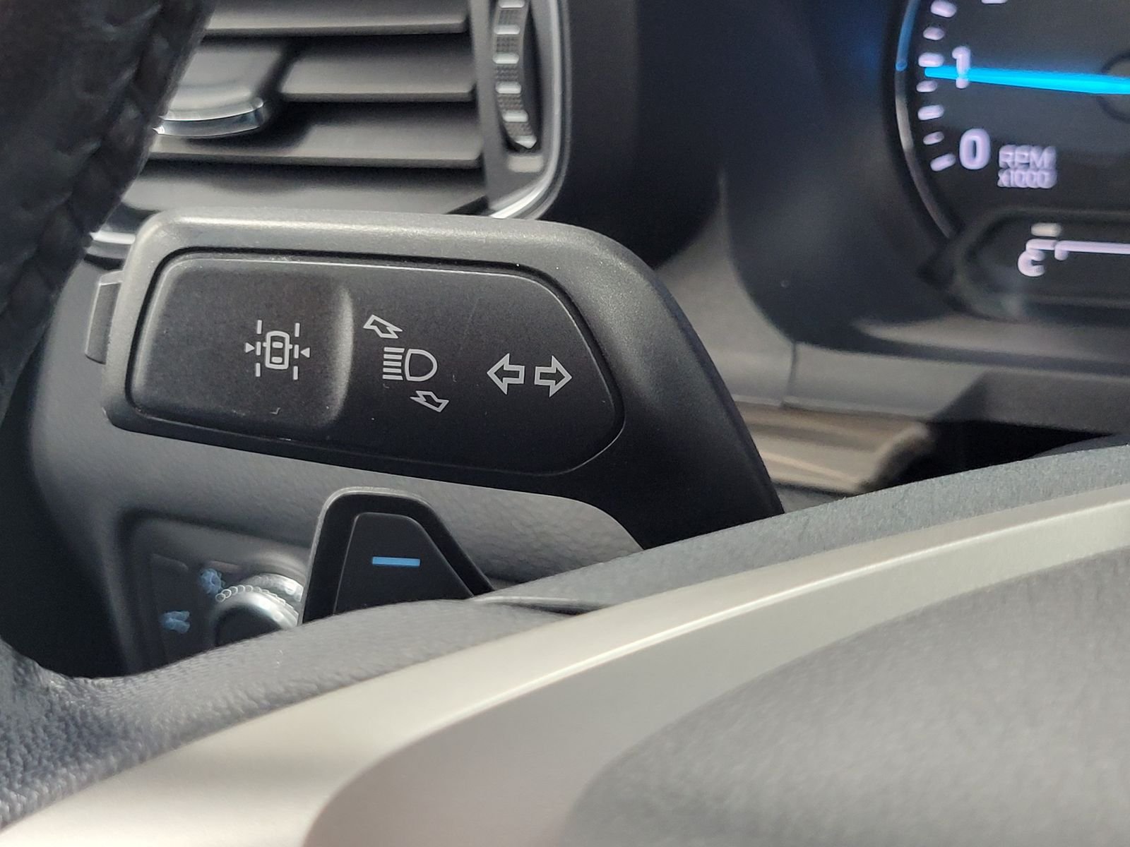 Used 2020 Gray Ford Limited image 16