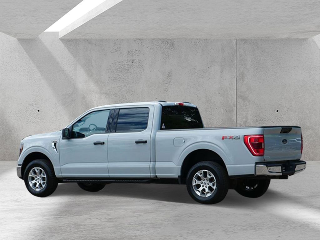 Used 2023 White Ford XLT image 4