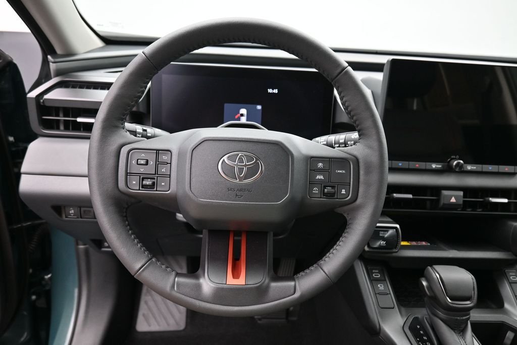 Used 2026  Toyota Woodland image 15