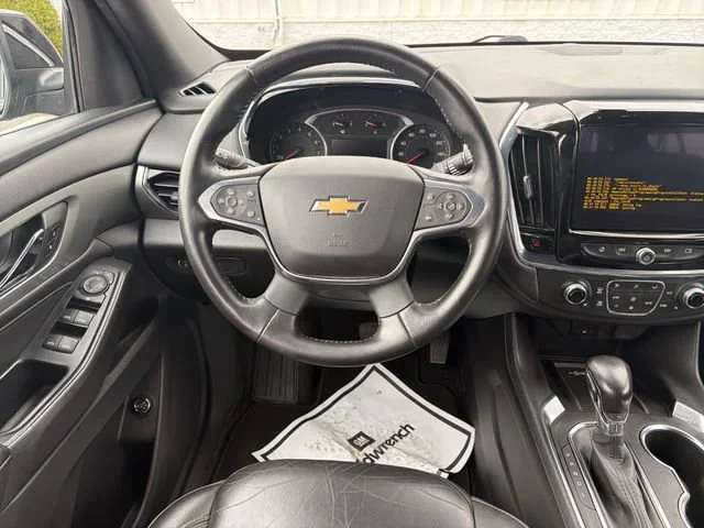 Used 2022 Mosaic Black Metallic Chevrolet LT Leather image 28