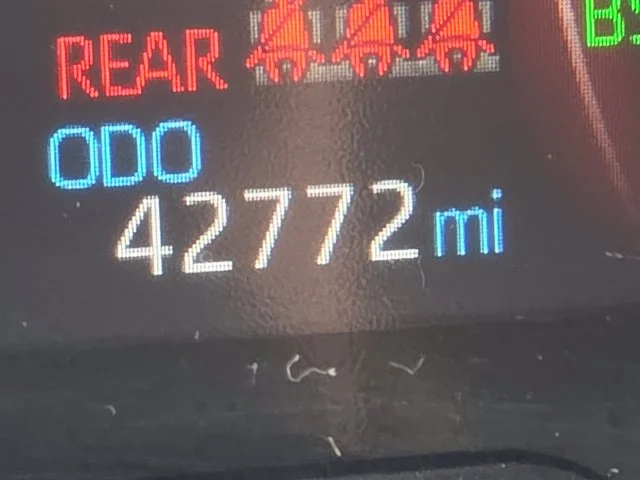 Used 2025 Gray Toyota XLE image 27