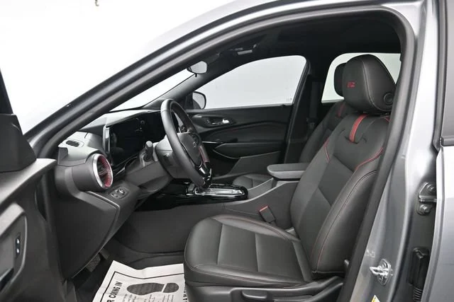 Used 2025 Sterling Gray Metallic Chevrolet 2RS image 9