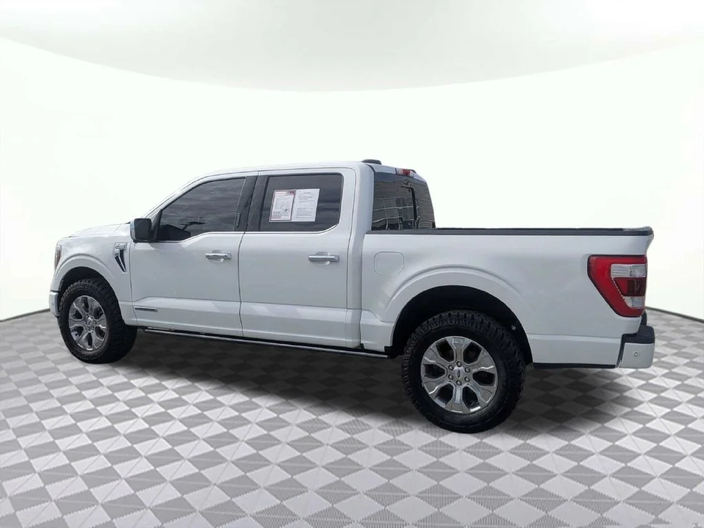 Certified Used 2022 White Metallic Ford Platinum image 5