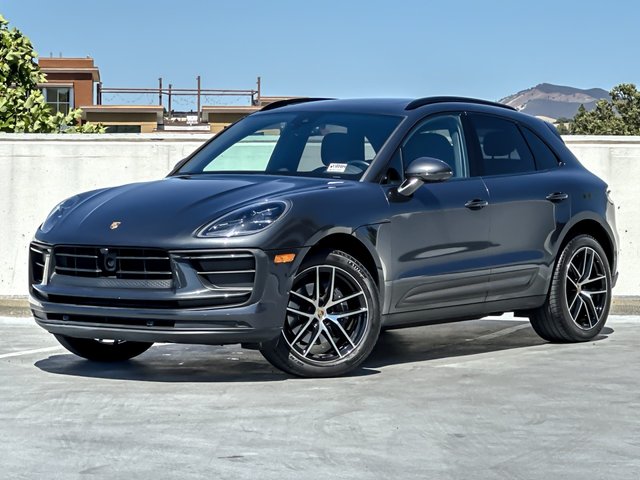 2023 Porsche Macan 
