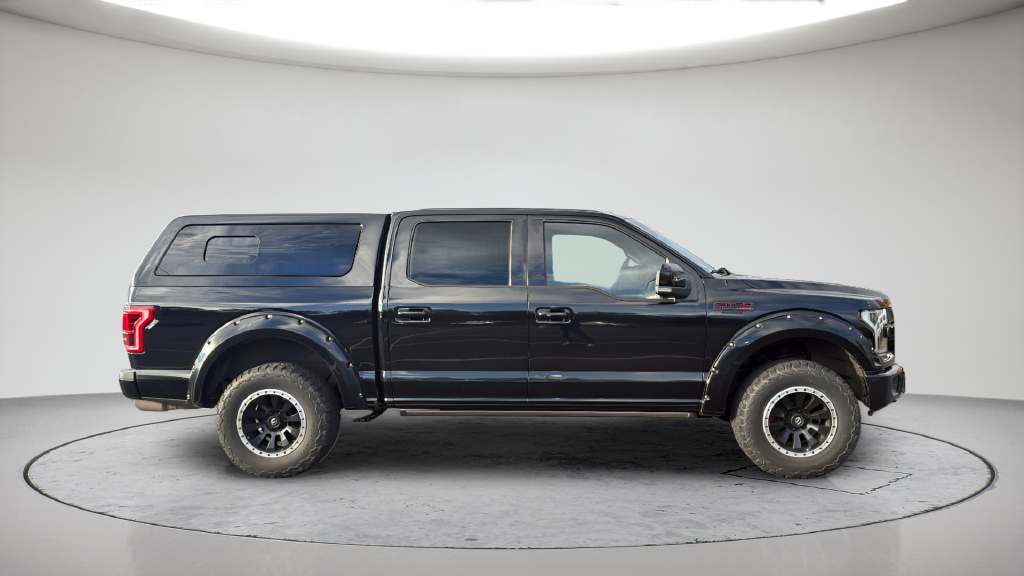 Used 2017 Shadow Black Ford Lariat image 5