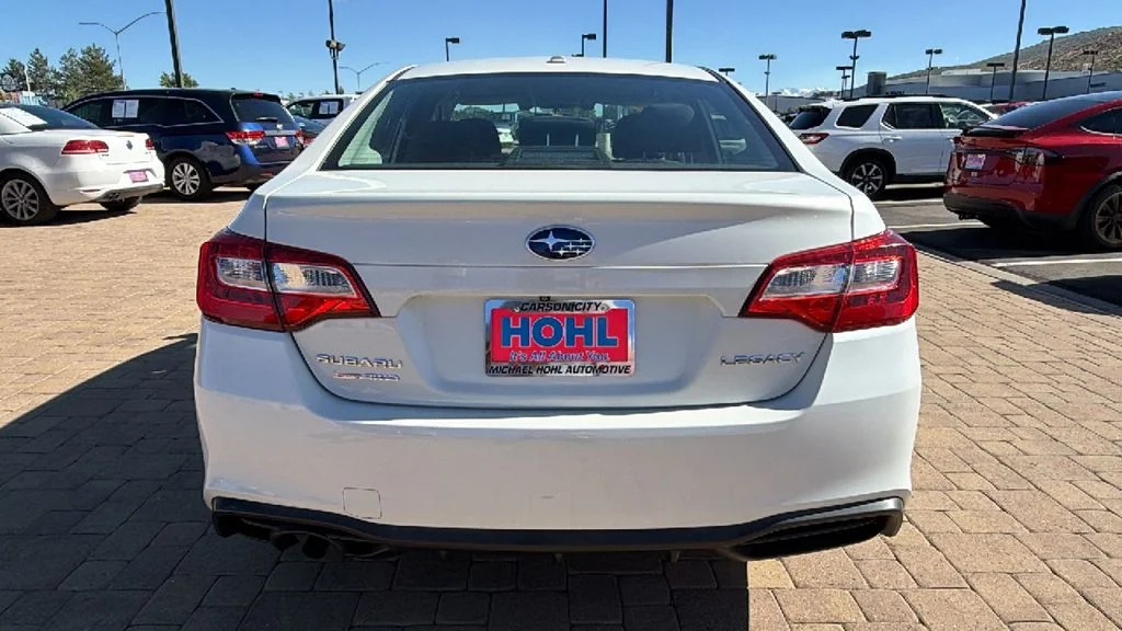 Used 2019 Crystal White Pearl Subaru 2.5i image 4