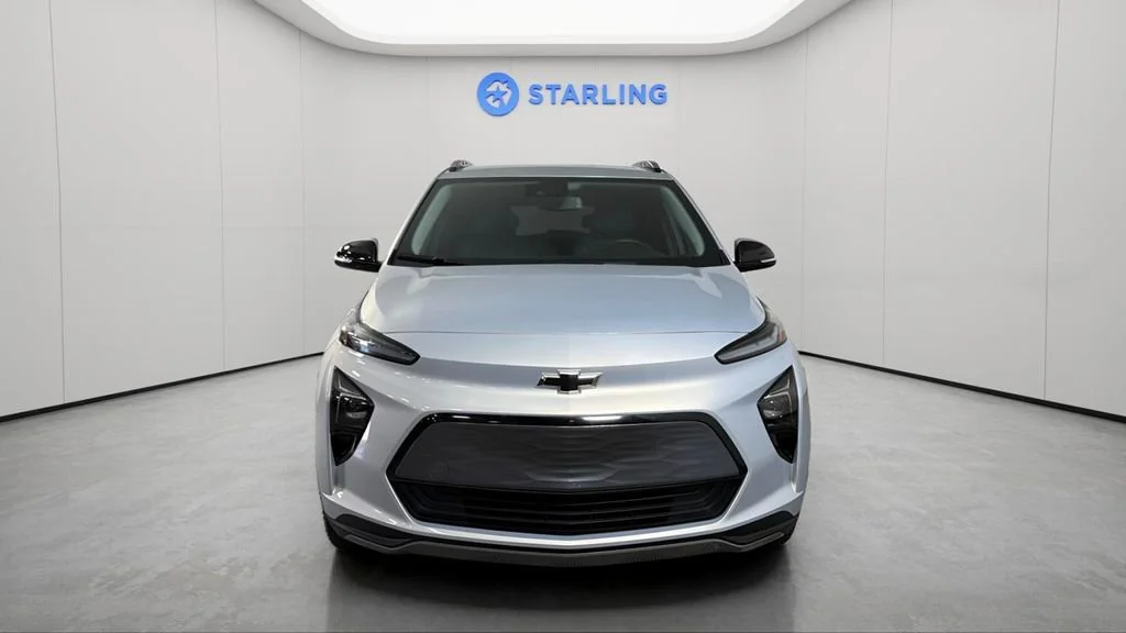 Used 2023 Silver Flare Metallic Chevrolet LT image 15