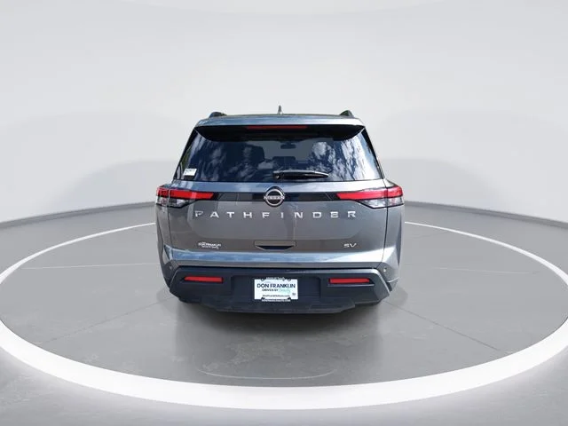 Used 2022 Gray Nissan SV image 7