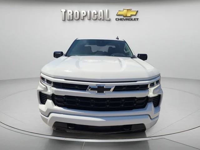 New 2026 Summit White Chevrolet RST image 8