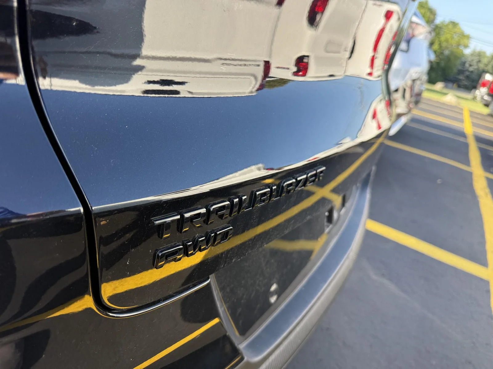 Used 2022 Mosaic Black Metallic Chevrolet RS image 3