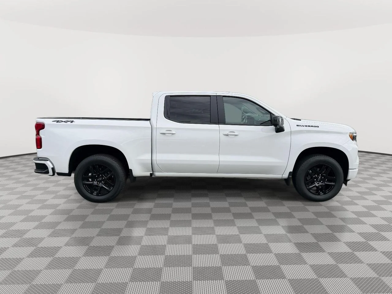 Used 2026 Summit White Chevrolet 4WD Crew Cab Short Bed RST image 2