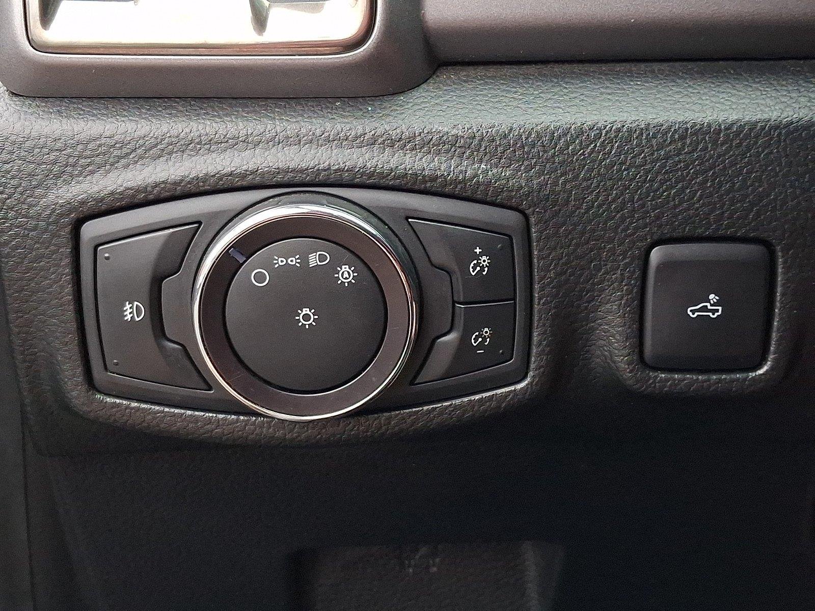 Used 2020 Shadow Black Ford XLT image 25