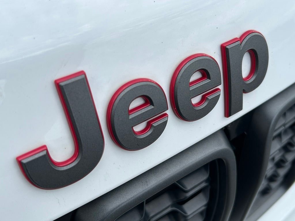 Used 2020 White Jeep Trailhawk image 38