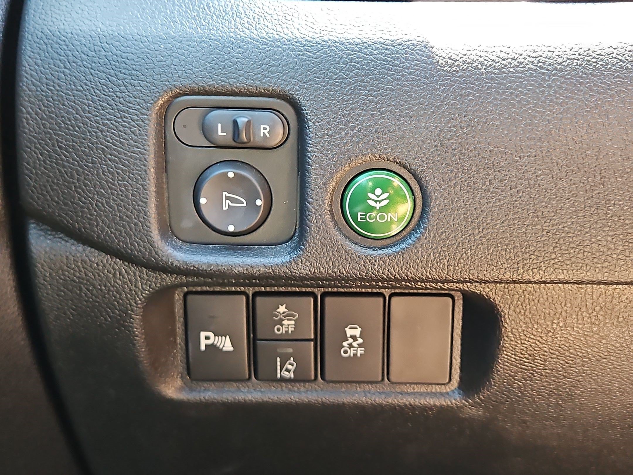 Used 2022 Crystal Black Pearl Honda Touring 7-Passenger image 24