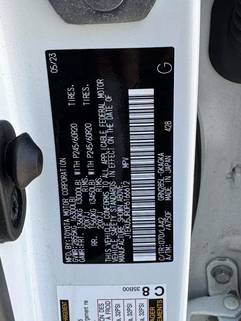Used 2023 White Toyota Limited image 29