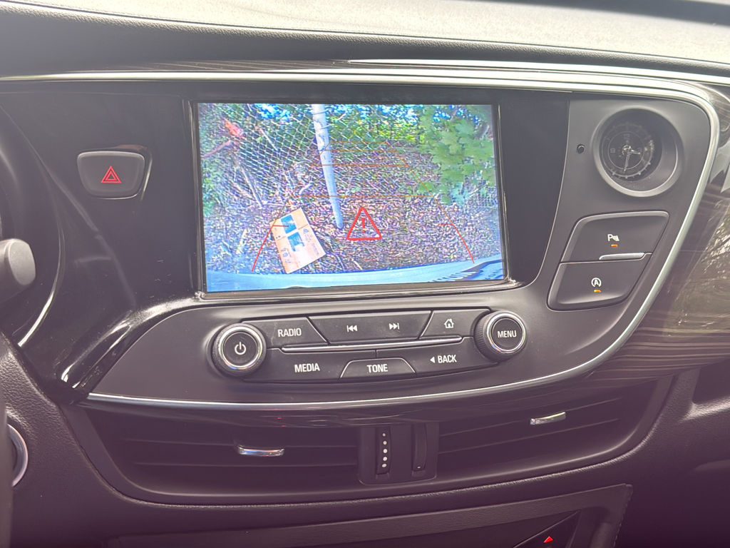 Used 2020 White Buick Essence image 15