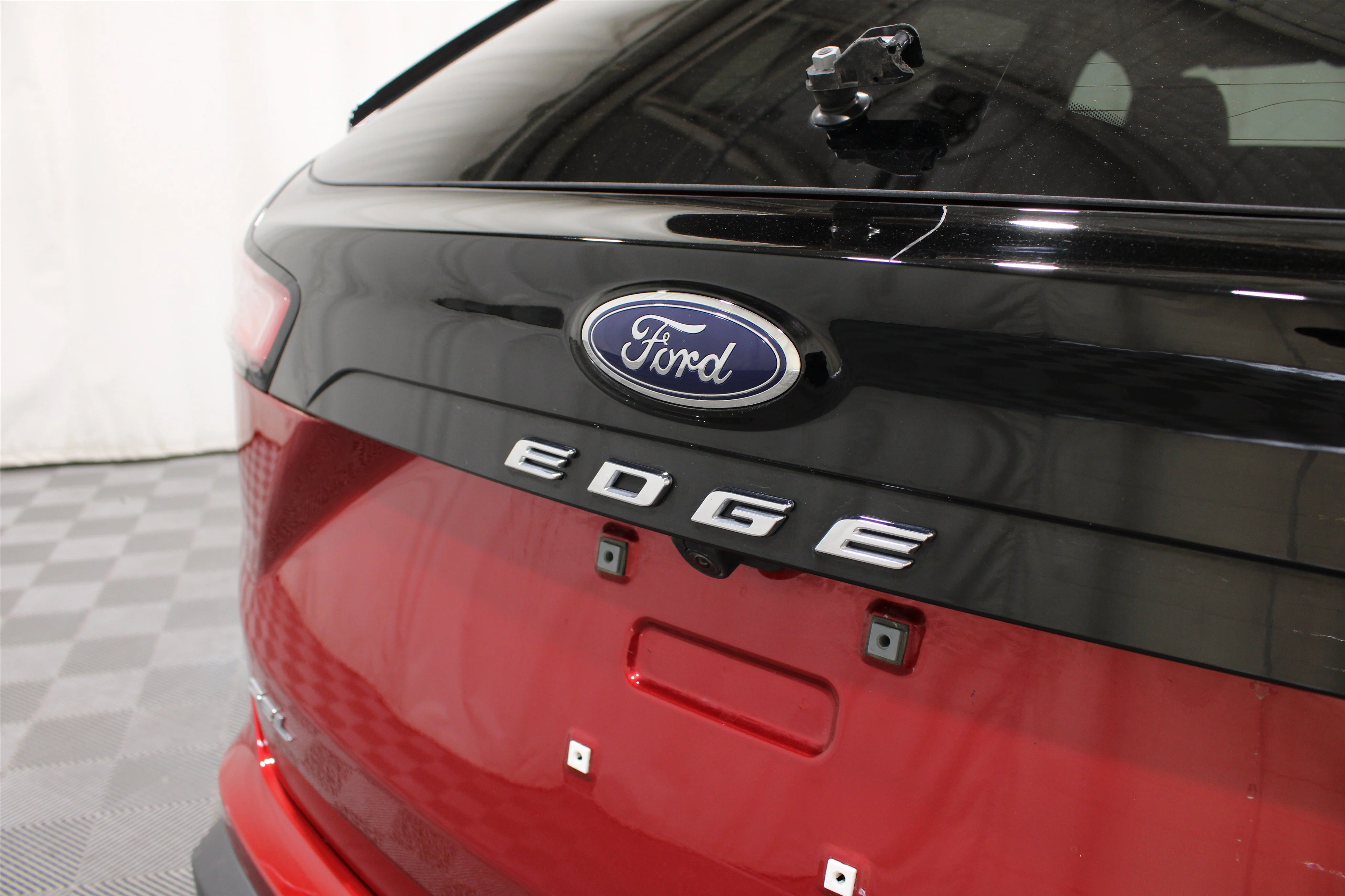 2024 Ford Edge SEL - Photo 29