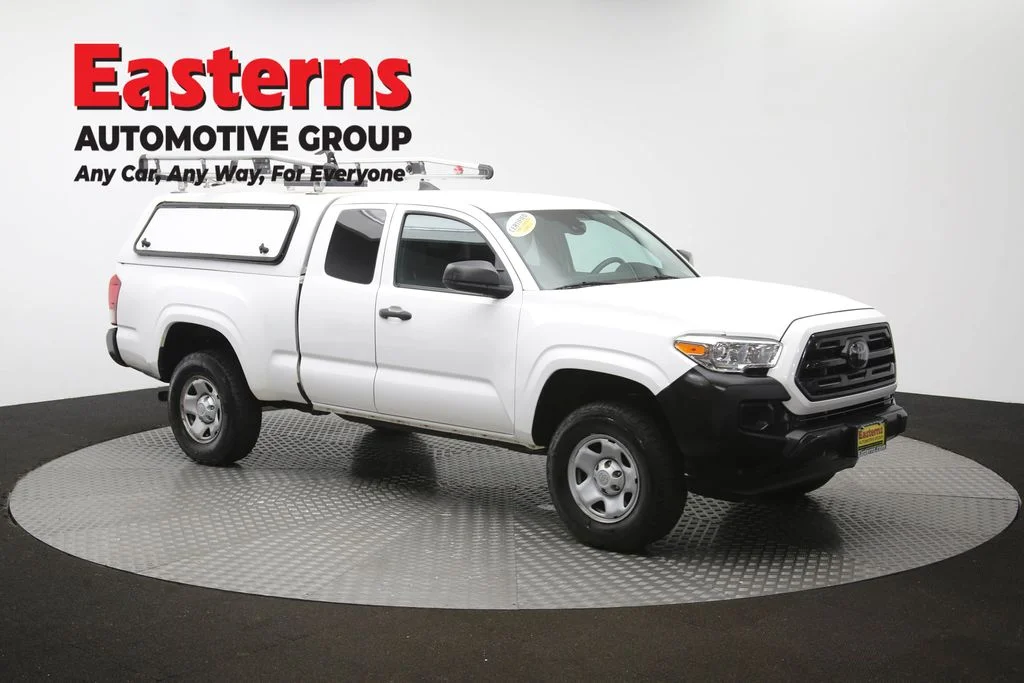 Used 2019 White Toyota SR image 46