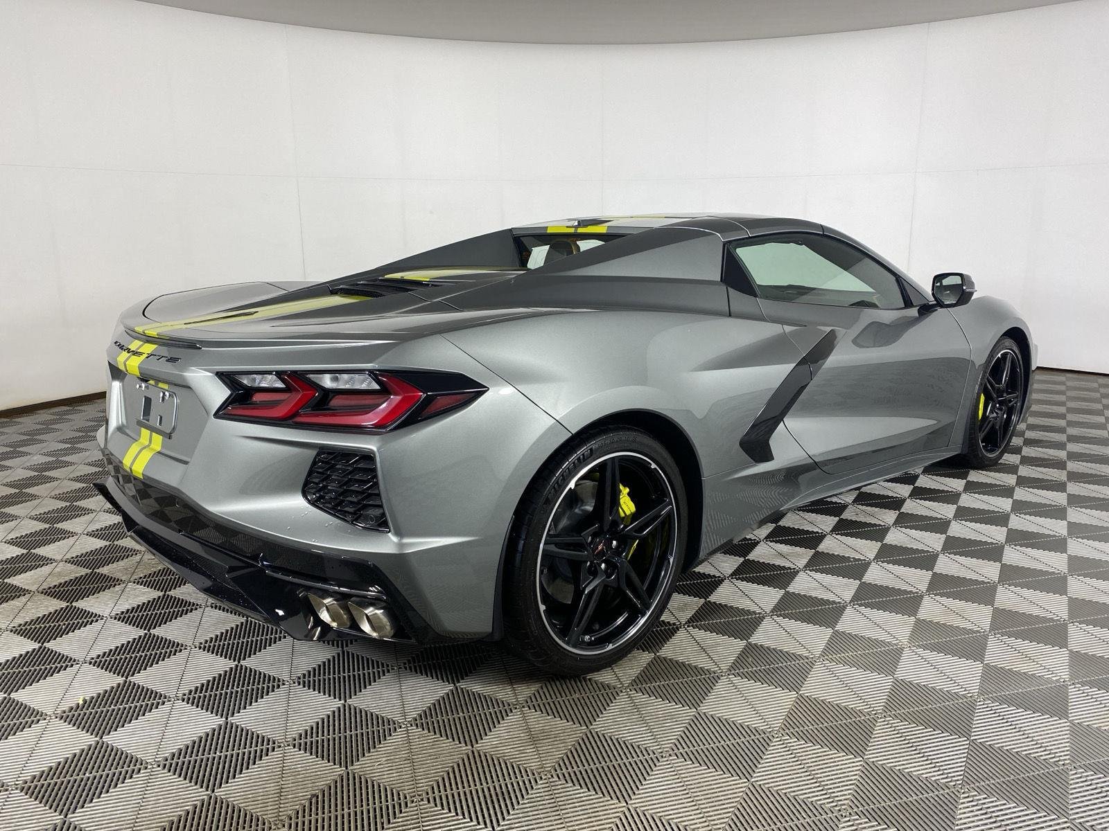 Used 2023 Gray Metallic Chevrolet Stingray image 7