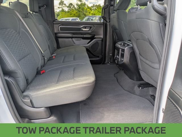 Used 2025 White Ram Big Horn/Lone Star image 24