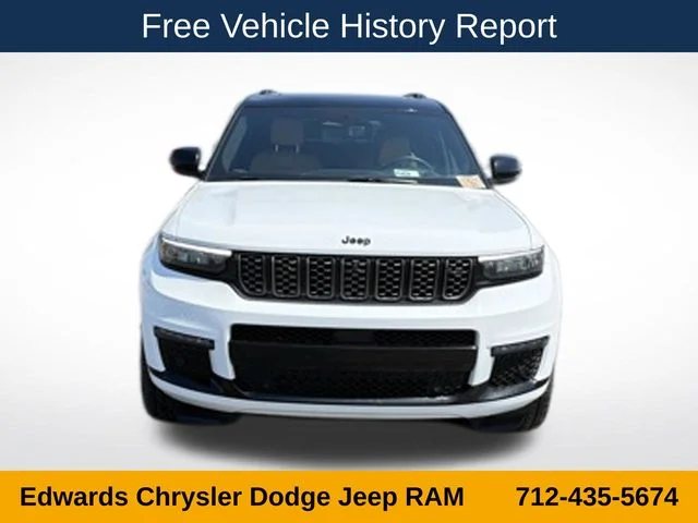 Used 2025 White Jeep Summit image 2