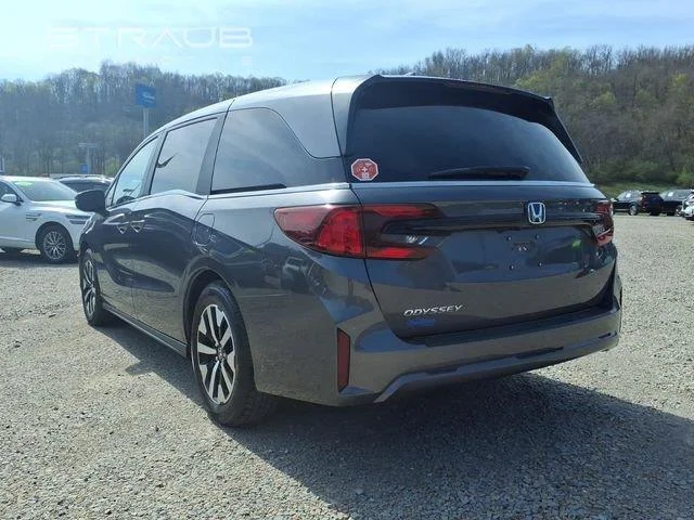 Used 2025 Solar Silver Metallic Honda EX-L image 5
