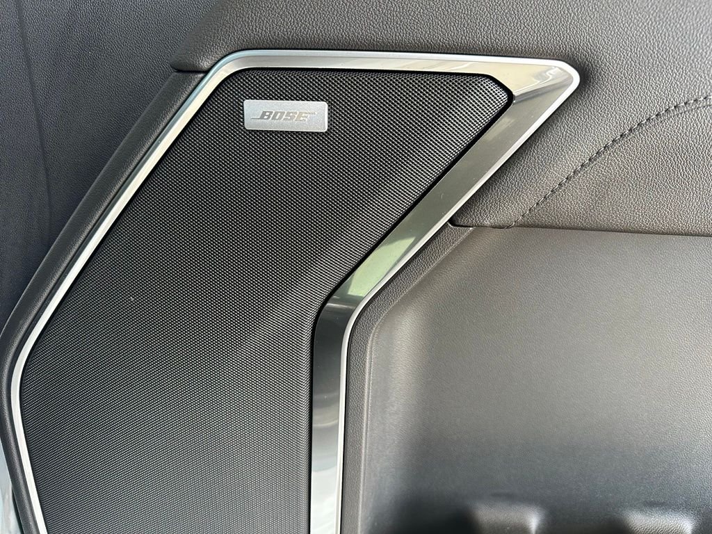 Used 2025 White Chevrolet LTZ image 38