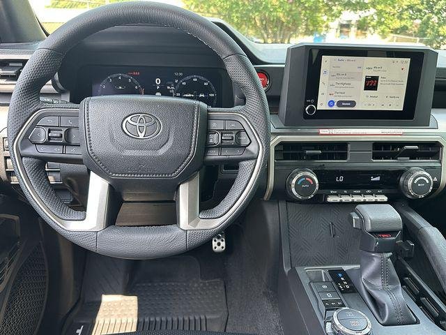 Certified Used 2025 BLACK Toyota  image 17