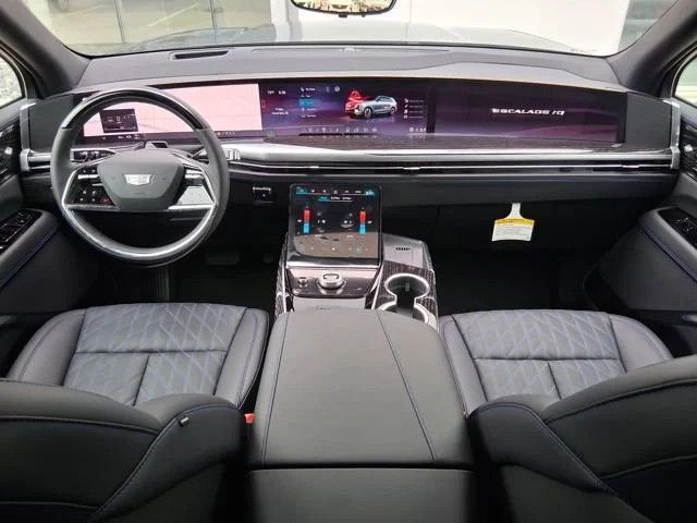 2026 Cadillac Escalade IQ Luxury - Photo 10