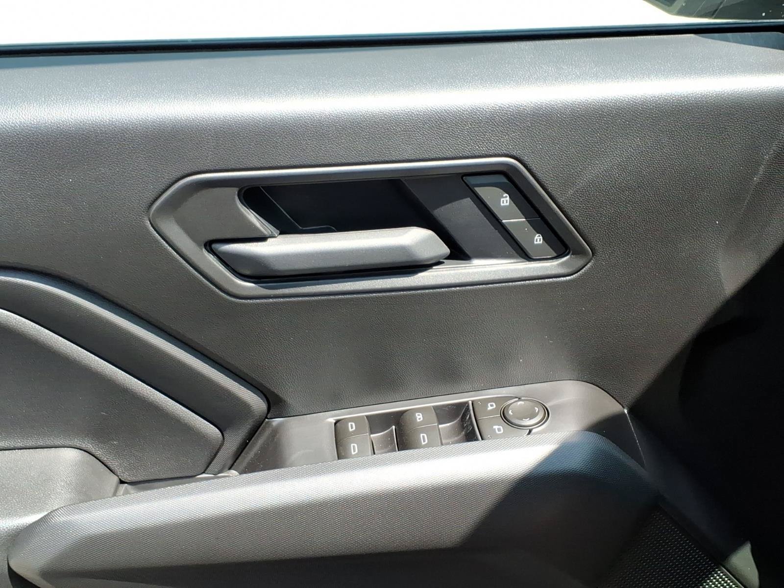 2026 Chevrolet Colorado Trail Boss - Photo 12