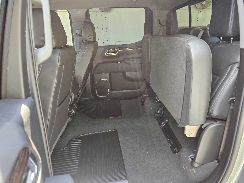 2026 GMC Sierra 1500 SLE - Photo 22