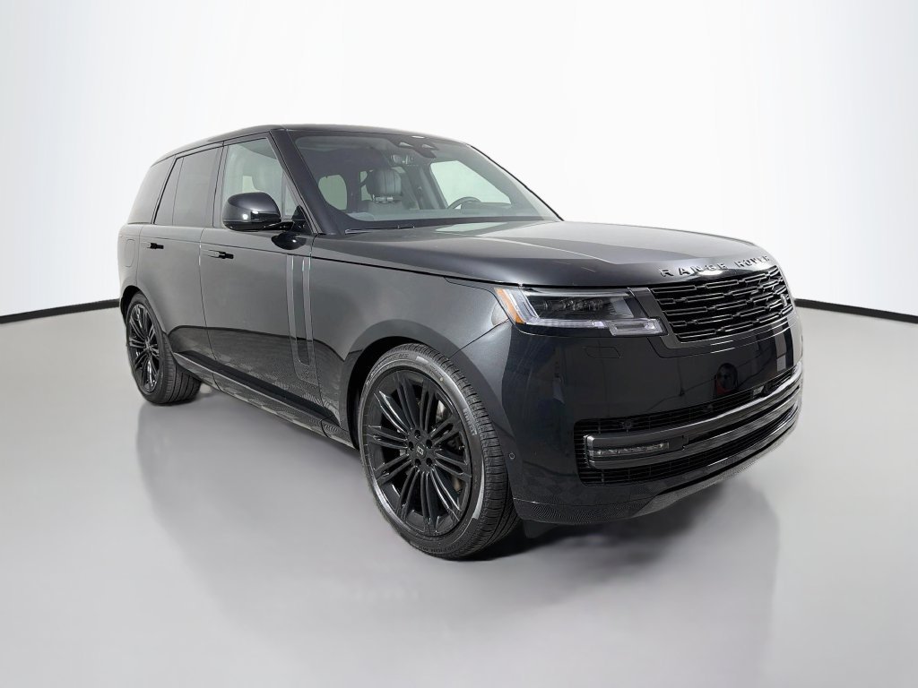 New 2027 Santorini Black Land Rover SE image 3