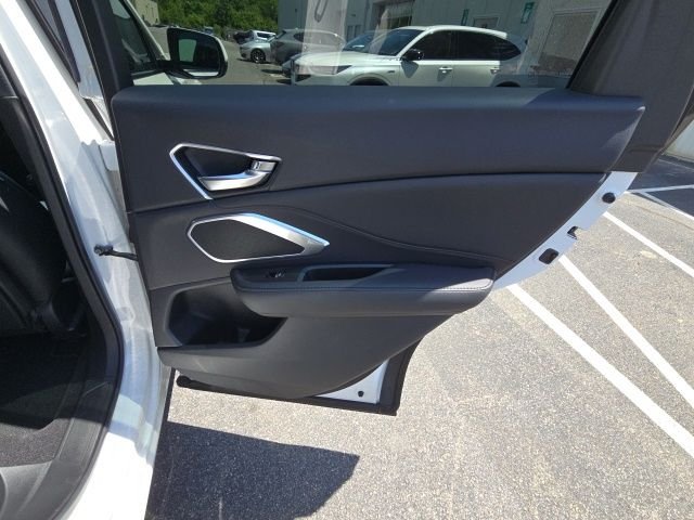 Used 2023  Acura  image 21