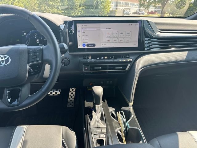 Used 2026  Toyota SE image 23