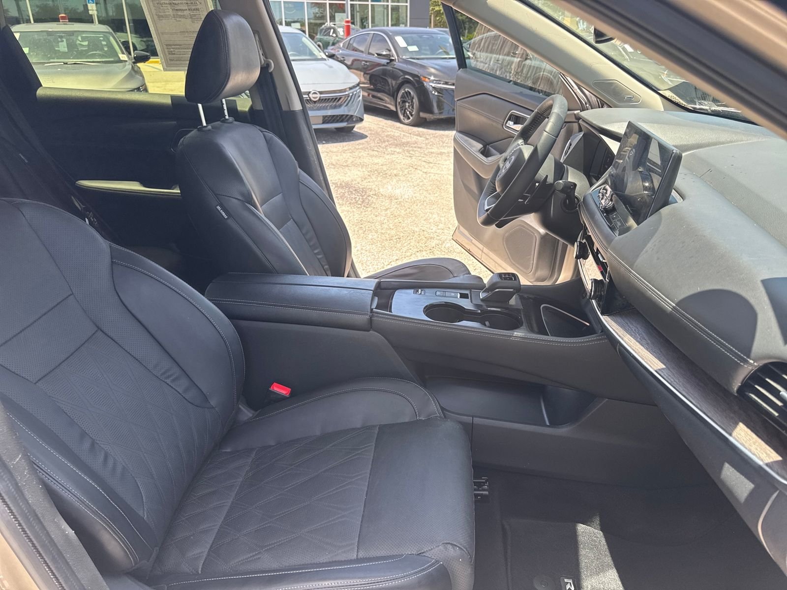 Certified Used 2024 Gold Nissan Platinum image 43