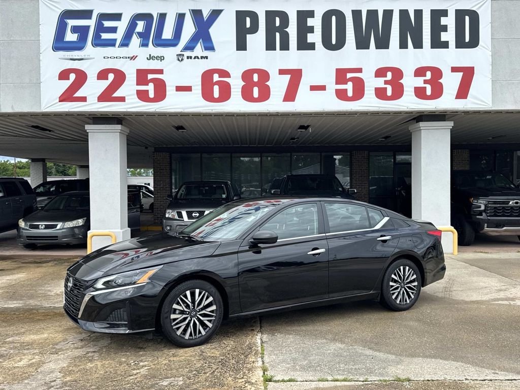2025 Nissan Altima 2.5 SV's photo