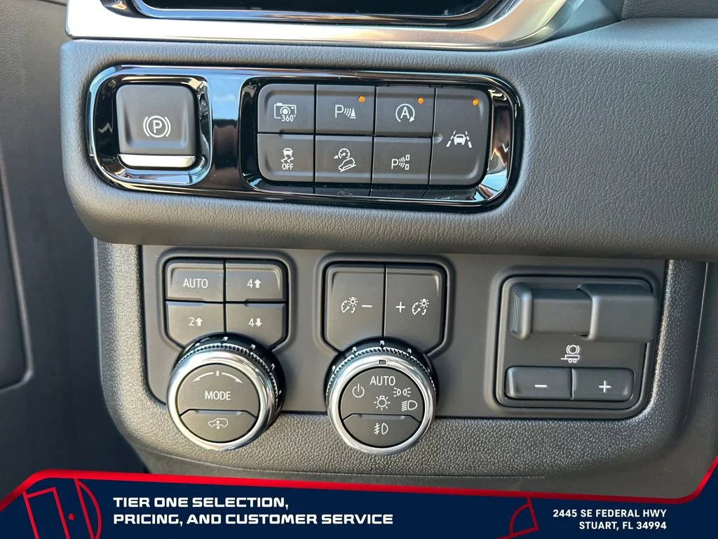 2026 GMC Yukon XL Denali - Photo 17