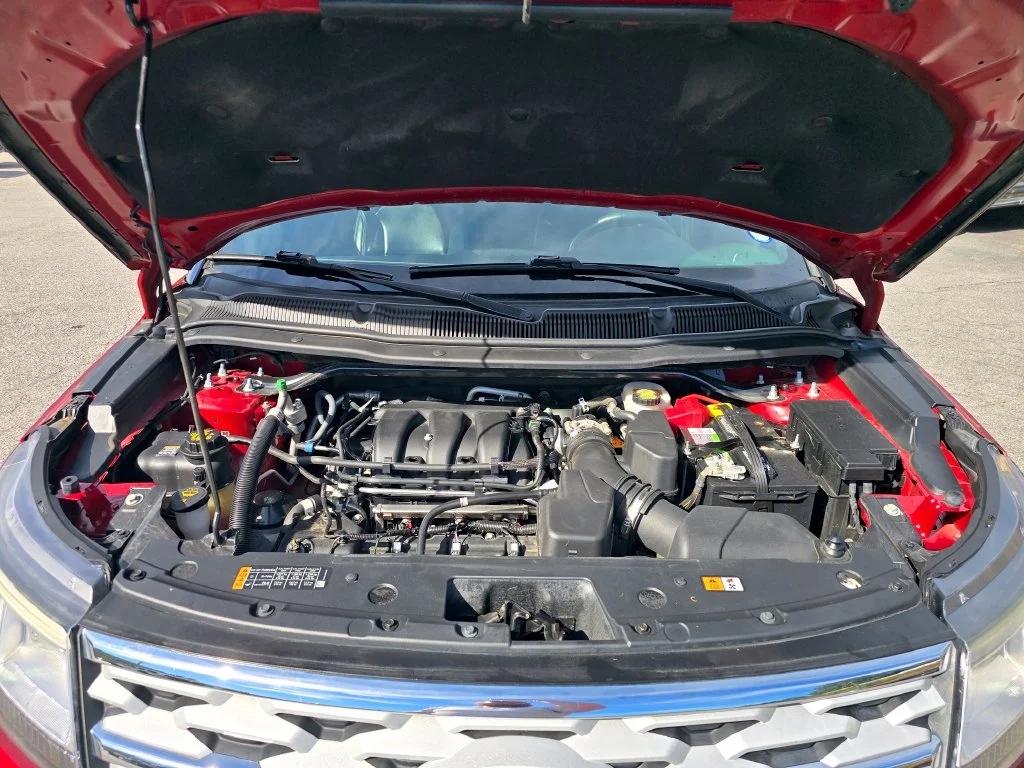 Used 2019 Red Ford XLT image 22