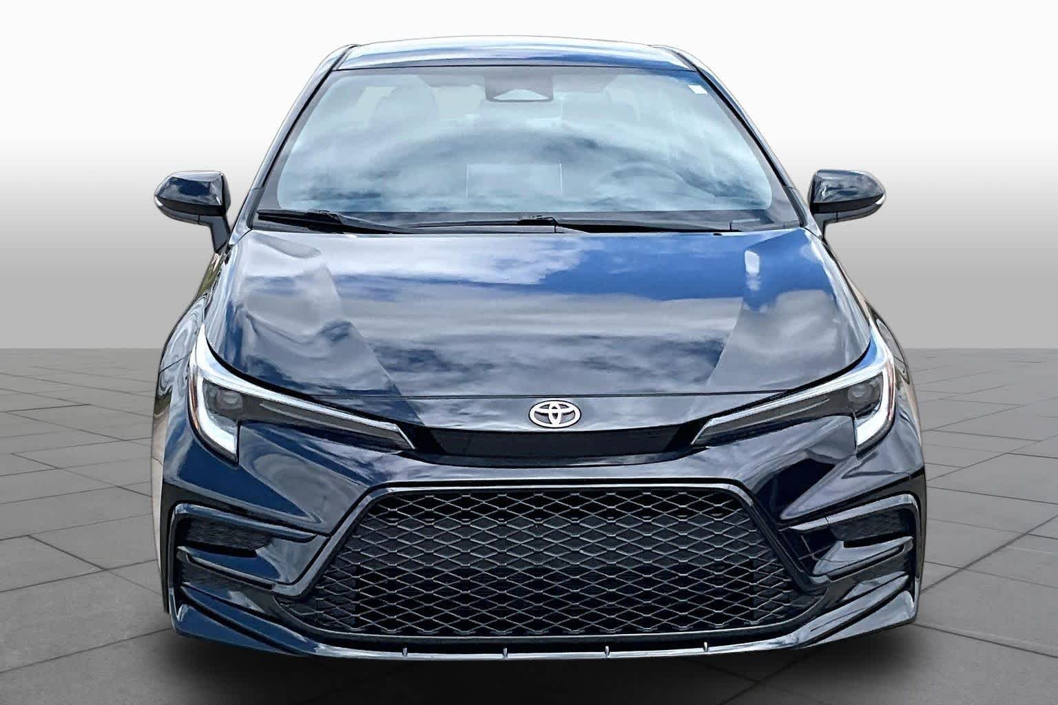Used 2026 Midnight Black Metallic Toyota Hybrid SE image 4