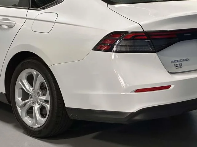Certified Used 2023 Platinum White Pearl Honda 1.5T LX image 11